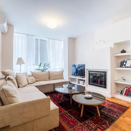 شقة Maison Eleven 2-bedroom With Balcony And Private Parking سراييفو
