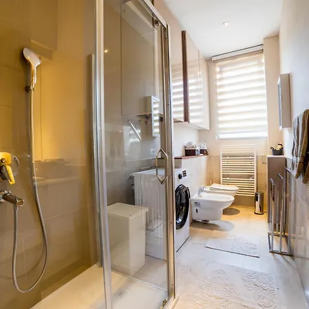 Maison Eleven 2-bedroom With Balcony And Private Parking